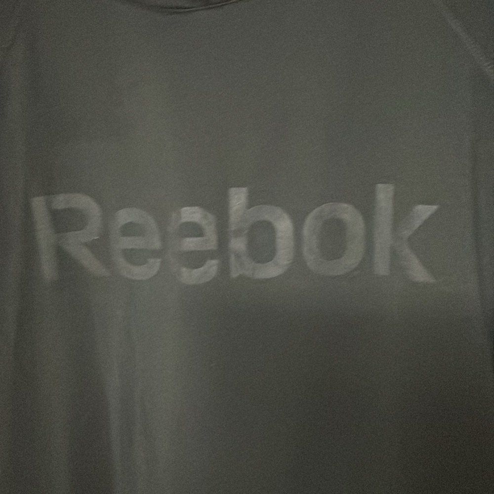 Reebok size small black long sleeve hooded shirt - Picture 2 of 8